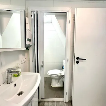 Stunning & Spacious 2bdr In Center Prague1 Apartment Prague