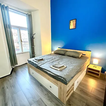 Appartamento Stunning & Spacious 2bdr In Center Prague1 Praga